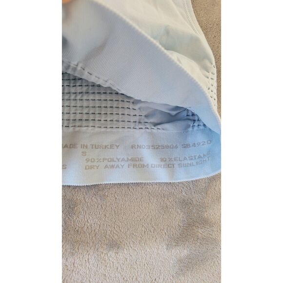 Sweaty Betty Stamina Blue Sports Bra - Picture 3 of 4
